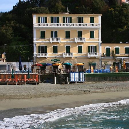 Hotel Baia Monterosso al Mare Buitenkant foto