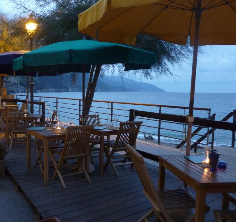 Hotel Baia Monterosso al Mare Buitenkant foto